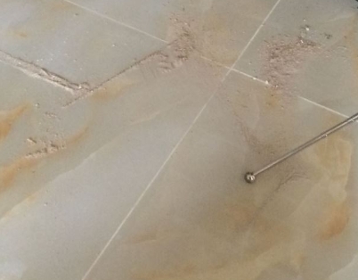 省直辖瓷砖空鼓维修公司分享粘合剂选择不当在瓷砖铺贴过程中可能导致以下问题
